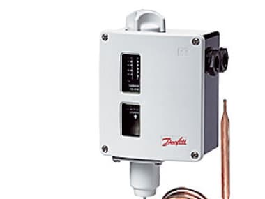 Danfoss RT107 - Termostat, 70-150 gr, Auto, SPDT, Fjernføler, 2000 mm, IP66