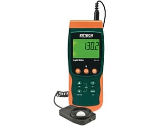 Extech SDL400Lux-mittari integroidulla dataloggerilla, valaistusvoimakkuusmittari, jossa on lisäksi lämpötilan mittaustoiminto, kirkkausmittari 0 - 1