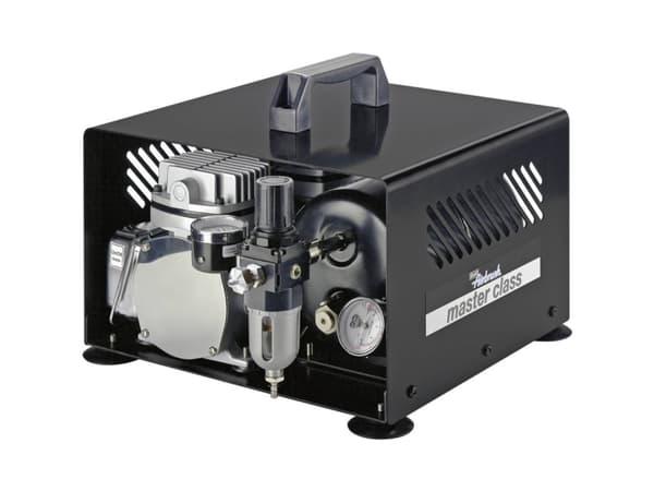 Revell 39138, 32 l/min, 4,4 bar, 145 W