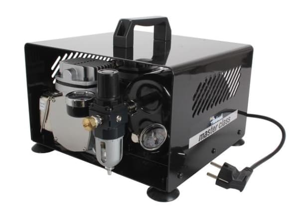 Revell 39138, 32 l/min, 4,4 bar, 145 W