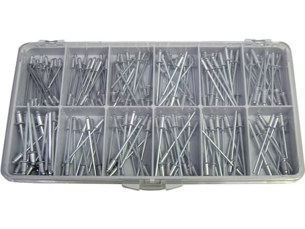 TOOLCRAFT DIN 7337 ALU/STZN 190 dele Blindnittesortiment Indhold: 1 Set