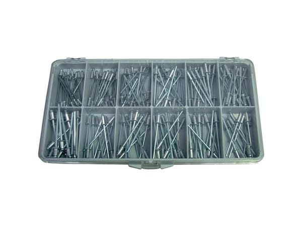 TOOLCRAFT DIN 7337 ALU/STZN 190 dele Blindnittesortiment Indhold: 1 Set