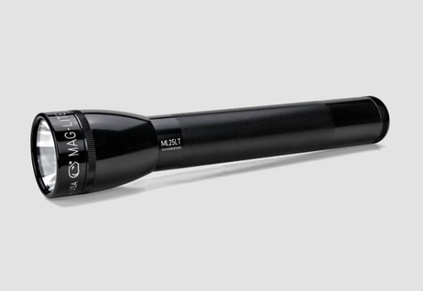 Maglite ML25LT, Käsikokoinen taskulamppu, Musta, Alumiini, Rotaatio, 1 m, IPX4 musta
