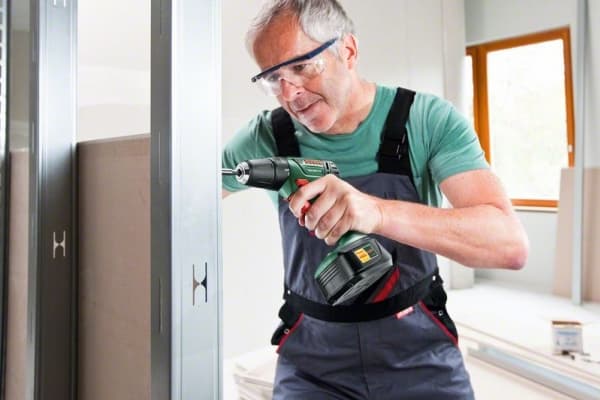 Bosch AKKUSKRUEMASKINE PSR 1800 LI-2 2X1,5AH