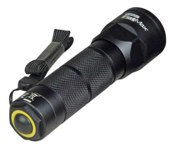 Stanley FatMax, Käsikokoinen taskulamppu, Musta, Alumiini, Painikkeet, Rotaatio, 2 m, IPX4