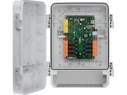 AXIS A9188-VE Network I/O Relay Module - Ekspansionsmodul - med AXIS T98A15-VE Valvontakaappi