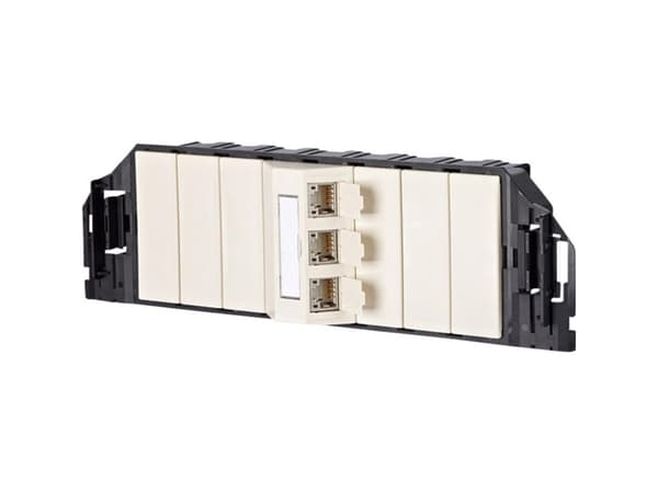 BTR NETCOM 130B11S30301-E, RJ-45, 6a, Pärlemorfärgad, Vit, 73 mm, 54,5 mm, 244 mm