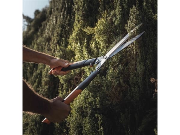 Fiskars PowerGear X HSX92, svart, orange, rakt blad, aluminium, 63 cm, 808 g