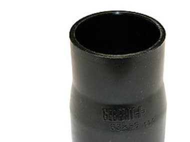63 x 56 mm Reduktion centrisk sort PEH Geberit