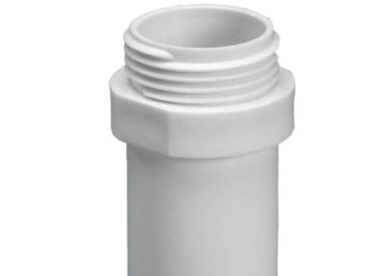 Purus suora siirtymä Ø32 mm, pituus 65 mm, jossa on 1 1/2" ulkokierre, valkoista PP:tä