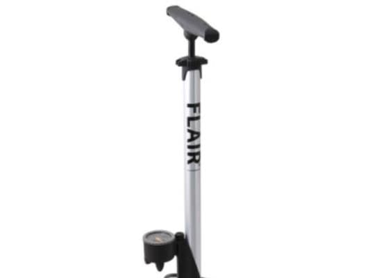 Flair fotpump med tryckmätare - För spärrballonger 241601xxx bilventil 11 BAR