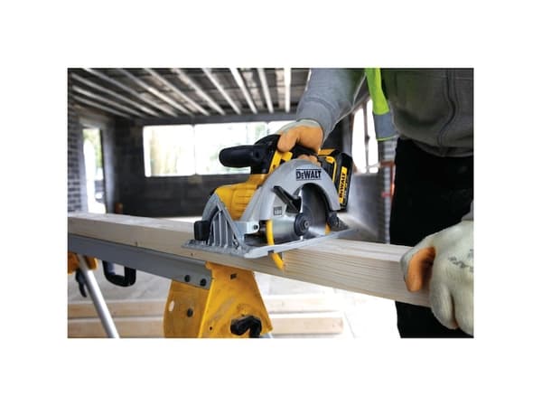 DeWALT DCS391NT-XJ - Sirkelsag - 165 mm - uten batteri - 18 V - SOLO