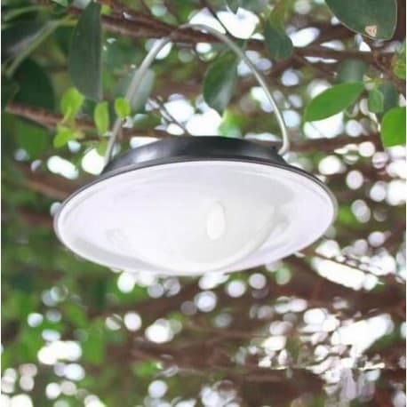 Solar cell lamp for the entrance and the campsite
