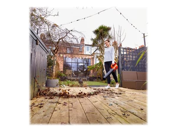 BLACK+DECKER BCBL200B - Lövblåsare - sladdlös - 18 V - inget batteri - 19500 vpm - 600 m³/tim. - 140 km/h - 1.79 kg - SOLO