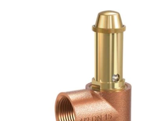 Gøtze Säkerhetsventil 3/4'' - Ventil i gunmetal, inlopp3/4'' utlopp1'' Blåsningstryck 10bar