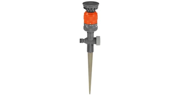 Gardena Comfort Circular Waterer Vario keihällä