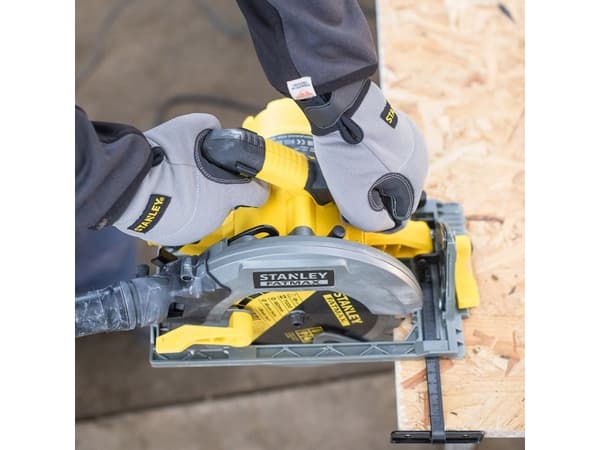 Stanley FME301K, Metall, Trä, Svart, Gul, Överbelastning, 19 cm, 5500 RPM, AC