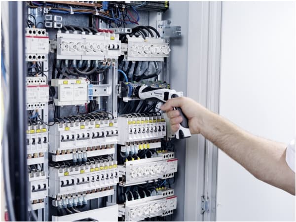Panasonic EY 7410 LA1C EY7410LA1C32 Batteri skruetrækker 3.6 V 1.5 Ah Litium inkl. batteri