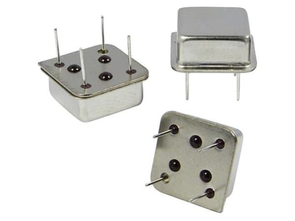 Qantek Qx8t50b4.096000b50tt Crystal Oscillator Dip-8 Hcmos 4.096 Mhz 13.21 Mm 13.21
