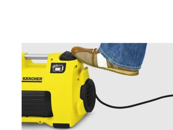 Kärcher BP 3 Home & Garden, 800 W, 4 Bar, 3300 l/h, Svart, Gul