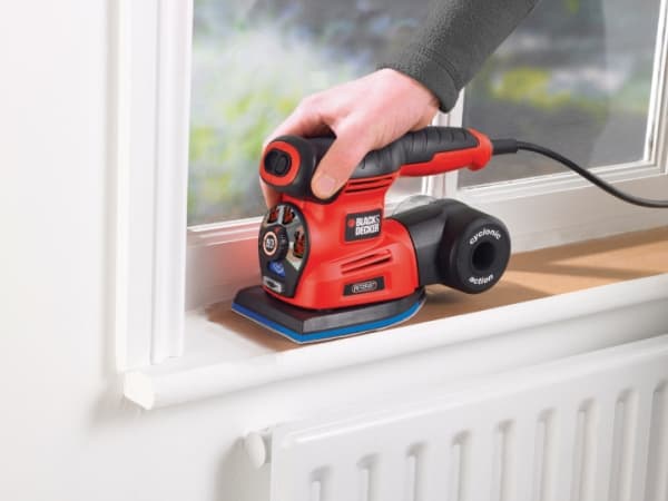 BLACK+DECKER - Eksentersliper - 220 W