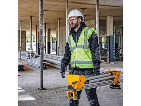 DeWALT DE7033-XJ Compact - Geringssavstander