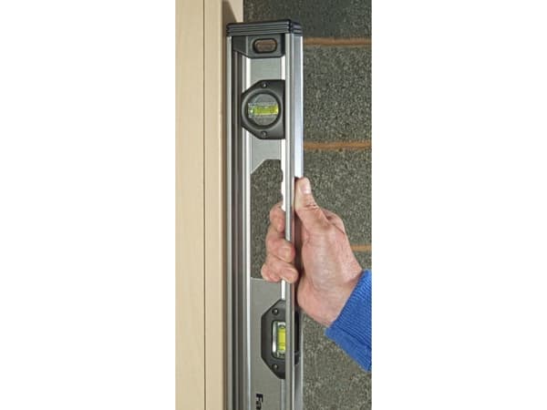 Stanley XTHT1-42138, Vattenpass, 1,8 m, Gjuten aluminium, Svart, 0,5 mm/m, Gjuten aluminium