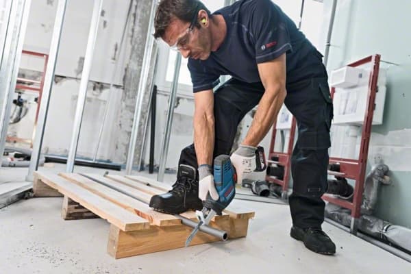 Bosch ACCuBAJONETSAV GSA 18V-LI C SOLO CARTON - SOLO