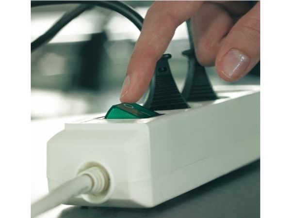 brennenstuhl Eco-Line - Effektband - utgångskontakter: 3 - 5 m sladd - silvergrå