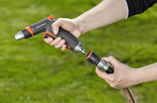Gardena Premium slangekobling med vannstopp 1/2"