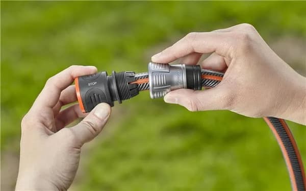 Gardena Premium slangekobling med vannstopp 1/2"