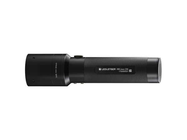 Ledlenser i9 CRI Lommelykt - Svart