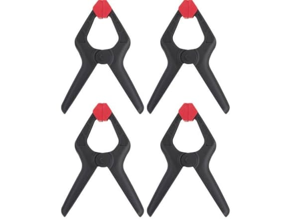 Toolcraft 4 kpl jousipuristimet 40 mm 5 kg TOOLCRAFT 1611470 Puristusleveys (max.):40 mm Mitat, pituus: 115 mm Ylimitta:50 mm