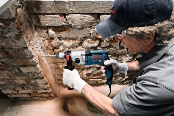 Bosch GSB 24-2 Professional - Hammerbor - 1100 W - 2 hastigheter - nøkkelfri borhylse 13 mm - 40 N·m