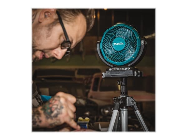 Makita DCF102Z - Jäähdytystuuletin - siirrettävä - 18 cm