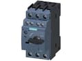 Miniatyrbild 1 av 5: Siemens 3RV2011-0KA15 Strömbrytare 1 st Inställningsområde (ström): 0,9 - 1,25 A Kopplingsspänning (max.): 690 V/AC (B x H x D) 45 x 97 x 97 mm