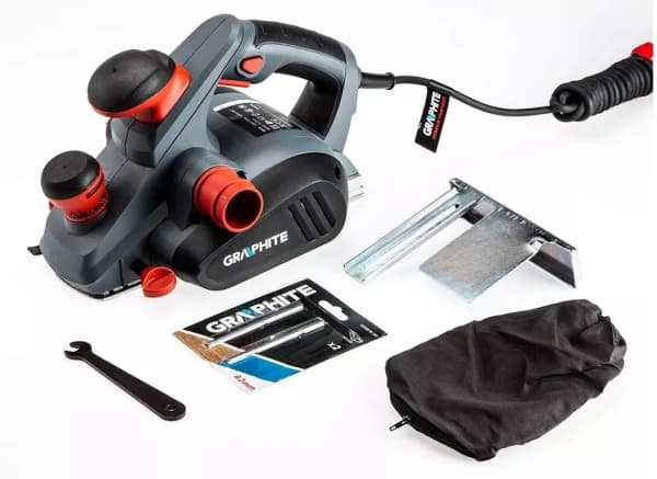 Elektrisk høvl Graphite 850W, høvledybde 3mm, høvlbredde 82mm