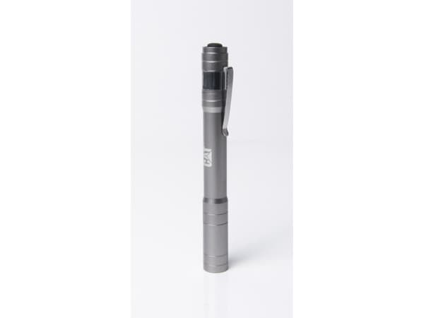LED flashlight CAT CT2210, pocket, 100 lm, 30 m, 2 x AAA, can illuminate continuously up to 3.5