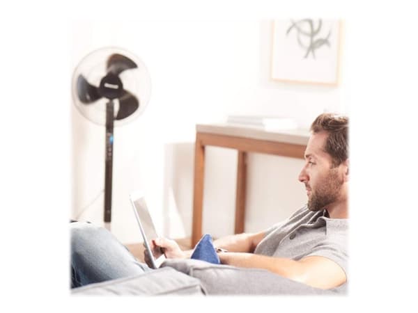 Honeywell HSF600BE4, Kotitaloustuuletin lavoilla, Musta, Lattia, Muovi, 48 dB, 70°