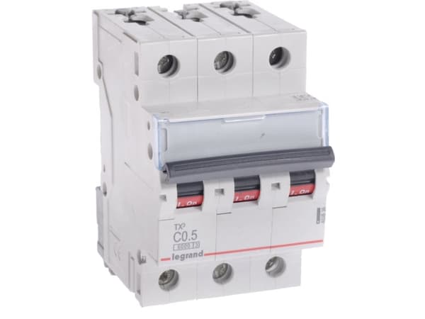 Legrand 3P C 0,5A 6kA AC S303 TX3 ylivirtakatkaisija (403536)