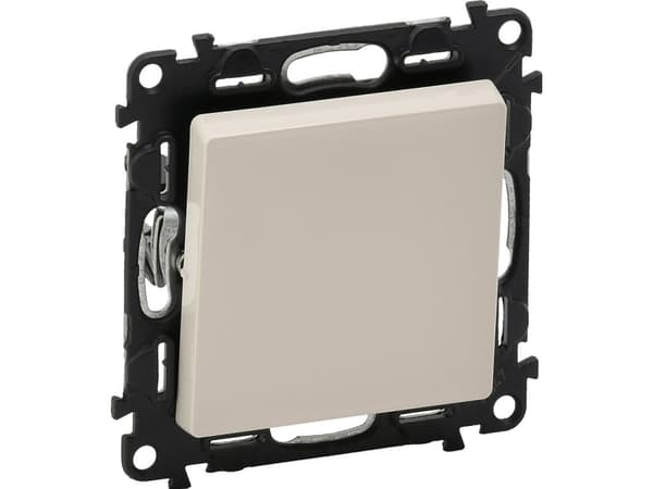 Legrand enpolig strömbrytare 10AX IP20 Creme VALENA LIFE (752201)