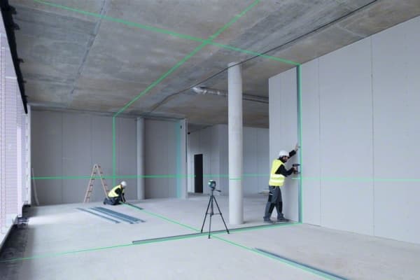 Bosch SIRKULÆR LASER GLL 3-80CG SOLO L-BOXX