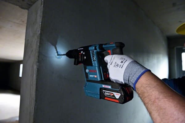 Bosch GBH 18V-26 F Professional - Roterende hammer - trådløs - 3-modus - SDS-plus - 2.6 joule - uten batteri - 18 V