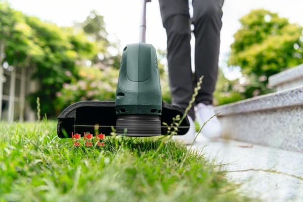 Bosch TRIMMERSPOLE EASY GRASS CUT