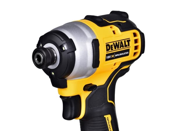 DeWALT DCF809D2T-QW - Stötdrivare - sladdlös - 300 W - 1/4-tums hexuttag - 190 N·m - 2 batterier - 18 V