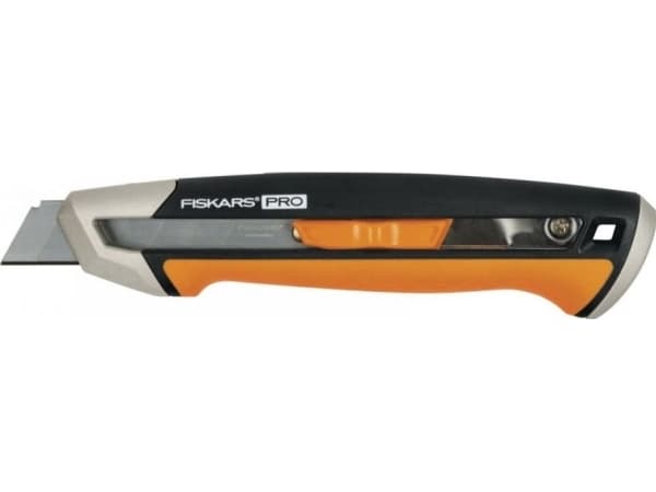 CARBONMAX UNIVERSAL KNIFE 18mm CHAMBER Terä