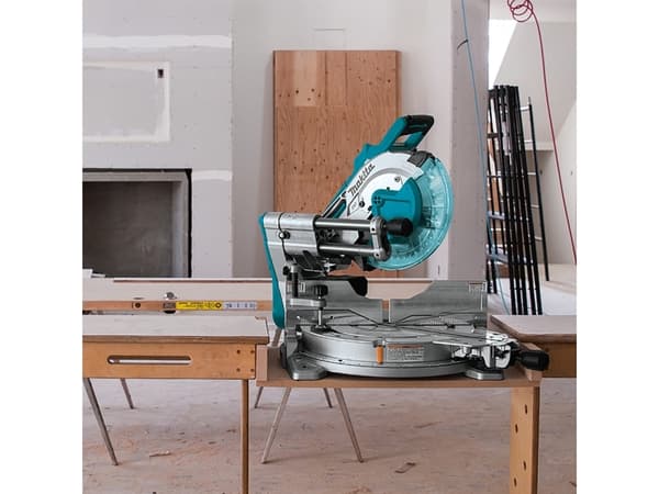 Makita DLS211ZU - Skyvbar kombigjæresag - trådløs - 305 mm - uten batteri - 18 V - SOLO
