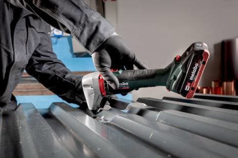 Metabo NIV 18 LTX BL 1.6, 400 g, Sähkökäyttöinen kuvioleikkuri, Musta, 660 spm, 2360 spm, 4 cm - SOLO