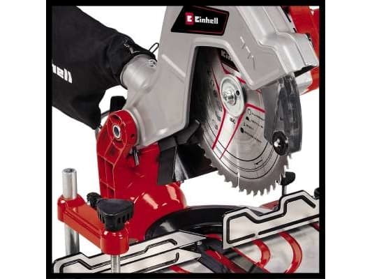 Einhell TC-MS 216. Tomgangshastighet (maks.): 5000 o/min, klippebredde (90°): 12 cm. Strømkilde: AC, AC inngangsspenning: 220 - 240 V, AC inngangsfre