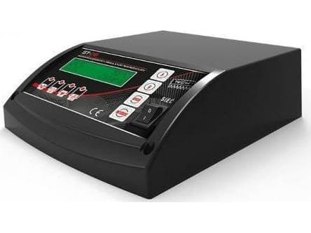Tech Controller 28 SIGMA för bakmatad panna - fläkt, CH- och DHW-pump + automatisk rotationsstyrning svart